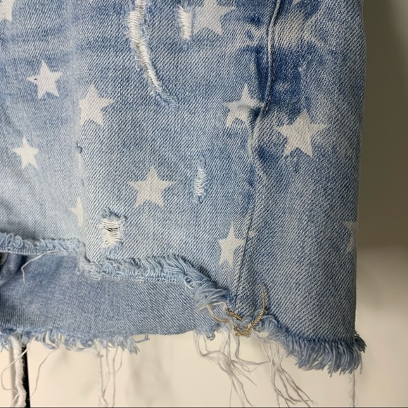 Lucky Brand The Cut Off Star Denim Shorts - Picture 3 of 14